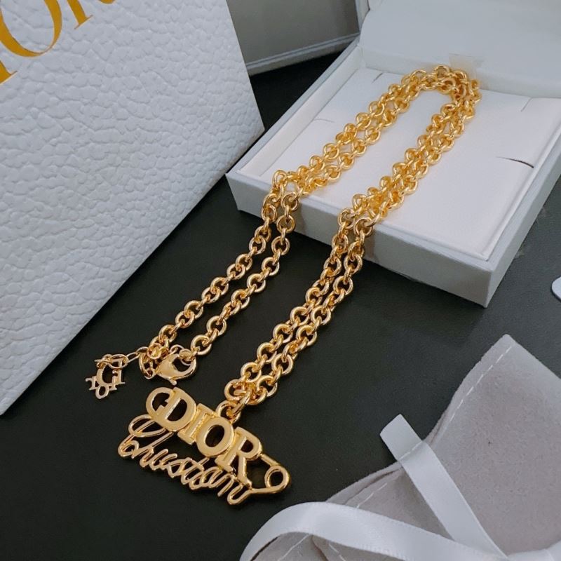 chr1st1an D10r necklaces